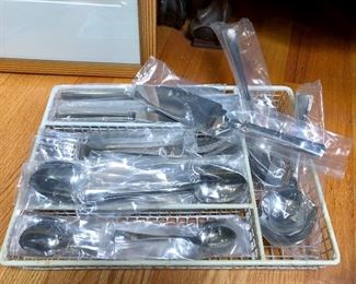 Christolf France  Capricorne 12 pc stainless flatware w/ 3 serving pieces 