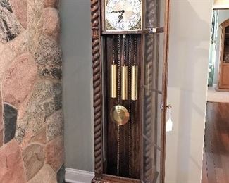 Beautiful Sleigh (Trent) Grandfathers Clock Works Great