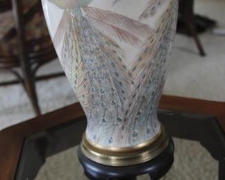 Beautiful peacock decorated table lamp.