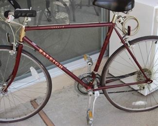 Vintage Raleigh road bike.