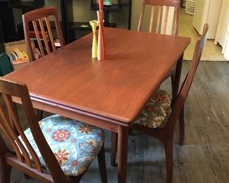 Wonderful teak table
