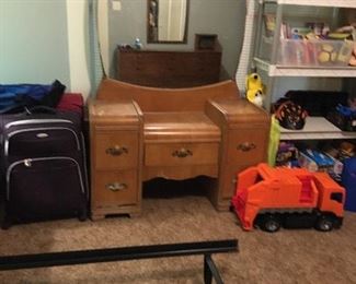 50s dressing table