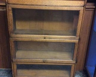 BA347 Library cabinet