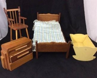 BA533 Vintage Doll Furniture