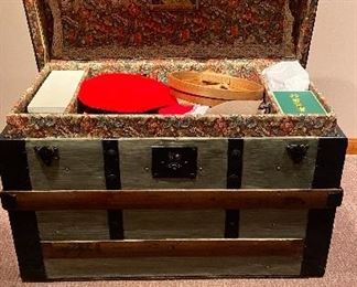 Restored antique hump back trump interior