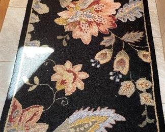 20% off of $55 Floral rug 2'6" x 6' 2 of 2
