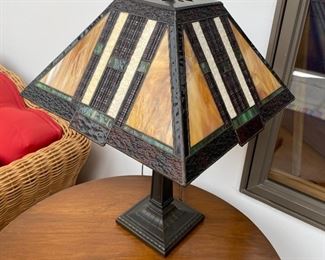 Arts & Crafts style lamp - glass shade