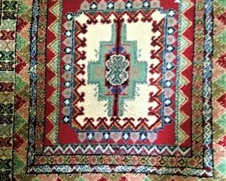 Colorful rug - 2 feet 8 inches x 4 feet 9 inches