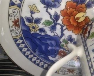 Brilliant colors - coffee and dessert set