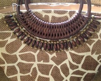 Woven straw & wood purse --- how fun is that!?!?