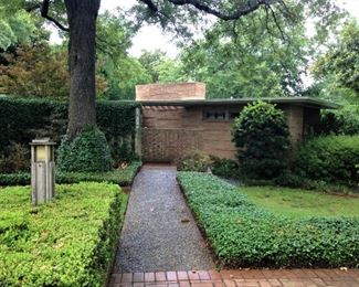 We open at 7 A.M. on July 9th ------ 2818 Pounds! We close on Saturday at 2:00 P.M. ------ as we have for 16 years.