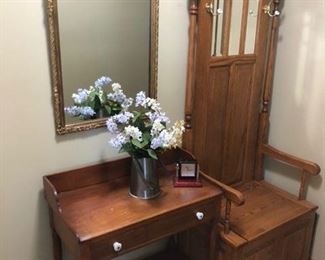 Beautiful wash stand and hall tree!