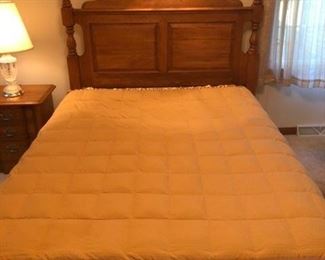 Beautiful marble top bedroom set!