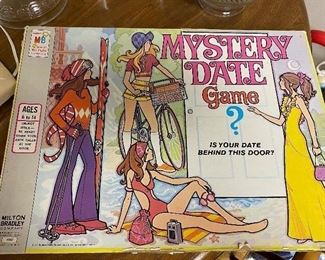 Vintage 1963 Milton Bradley Mystery Date!!