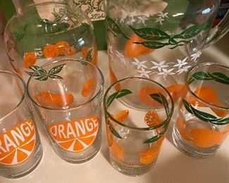 Vintage Orange Juice Pitcher Glasses