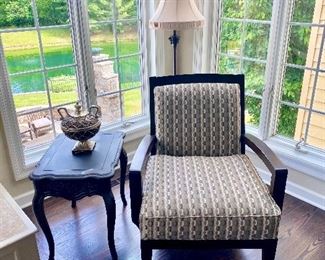 arm chair end table