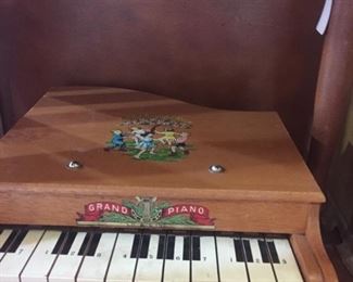 wee piano for your kids to annoy others