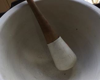 huge mortar & pestle (chip in mortar)