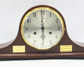 Vintage Elgin Mahogany Mantle Clock - works!