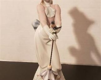 Lladro #7618 Garden Song, 9" Tall - with original box
