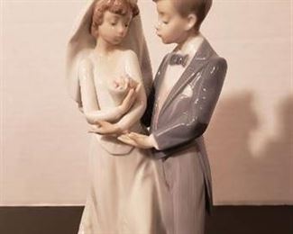 Lladro #5885 From This Day Forward, "7.75 Tall - with original box