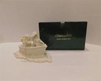 Department 56 Snowbabies Winken, Blinken & Nod Porcelain Figurine Set - 4" Tall with original box