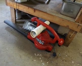 Toro blower