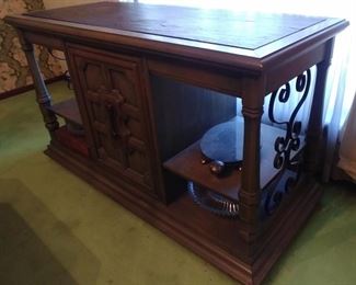 Retro Dining Room Suite: Dining Table with (2) Leaves 12" each 68" with Leaves by 34", (1) Arm Chairs, (5) Armless Chairs. Asking $275.00 China Cabinet 55" by 78.5" by 17". Asking $200.00 and Buffet 48" by 20.5" by 28.5" Asking $175.00