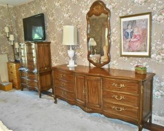 DOUBLE DRESSER, CHEST
