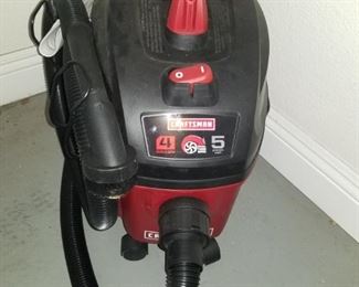 Craftsman 4ga Wet/Dry Vacuum 