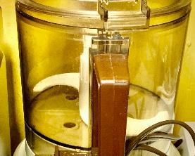 Cuisinart Food Processor w/ 4 blades $35 