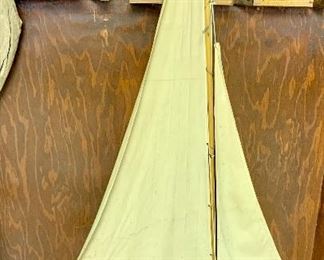 Ha Tim Hollow Boat 46”h x 28”L
$185