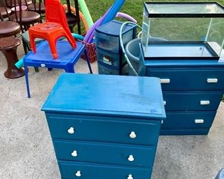 Fish tank $10
Kids table with 3 chairs $10
Noodles $1 ea
3 drawer cart $6