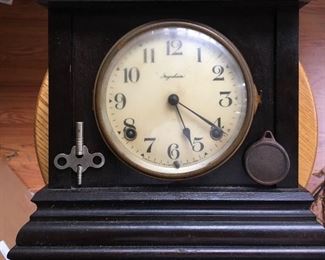 Mantle Clock