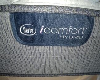Serta icomfort Hybrid queen mattress and box springs like new barely bed