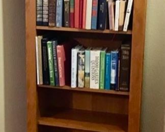 Very nice 5-Shelf Bookcase