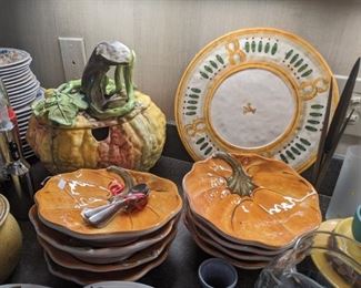 Williams Sonoma Pumpkin Plates 