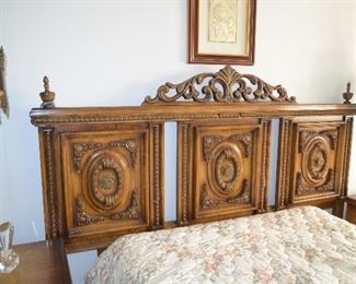 $500 for 6 pieces Antique King Bedroom Set 
King Headboard 82"W x 40"H
Dresser 81 1/2"W x 22 1/2"D x 30 1/2"H
Mirror
Armoire 40"W x 20 1/2"D x 81"H
Night Stands (2) 27"W x 22"D x 2ftH
Heavy furniture. 
Need 2 strong men to carry out.
