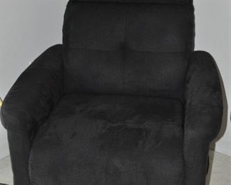 LIKE NEW ULTRA SOFT MICROFIBER POWER LIFT CHAIR, 32"W X 30"D X 41"H. OUR PRICE $425.00