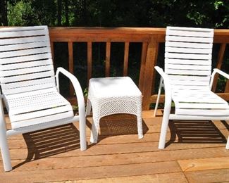 TWO WHITE STRAPPED OUTDOOR CHAIRS WITH PLASTIC SIDE TABLE. OUR PRICE $125.00