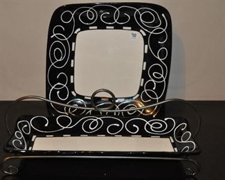 BLACK AND WHITE 13" SQUARE AND 17.5" RECTANGLE (WITH METAL STAND) SERVING PIECES. OUR PRICE $50.00 SET
