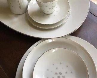 MCM Sango china set