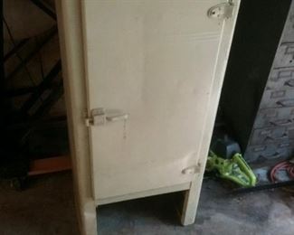 ice box