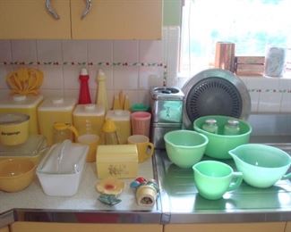 Kitchen:  More fun kitchenware, including Jadite (Fire King and McKee); yellow LUSTRO-WARE canisters, a vintage McKee "Drippings pot/lid; and more! 
The kitchen had so many items in it that we displayed even more downstairs, as you will see shortly.