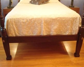 Bedroom: Now you can see the foot board and legs of the four-poster queen size bed.