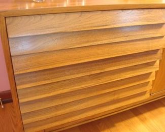 Dining Area: This is a closer photo of the louvered drawers on the Mid-Century Modern "American of Martinsville" sideboard.