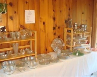 Family Room:  A wonderful selection of Art Deco/Mid-Century "Manhattan" glassware and other collectibles are shown.  More photos follow.