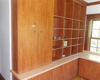 Home Office Unit, Organizer, Desk, Cabinets, Cubicles, Closet, Drawers, Counter Top