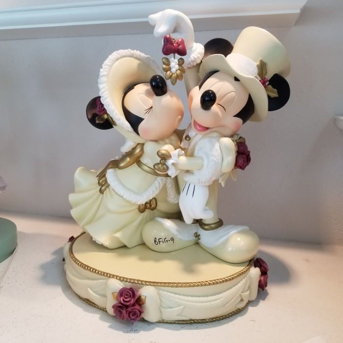 BFIG-9 ($200) "Mistletoe Kisses" by Cody Reynolds shows Micky  and Minnie in this Victorian style Big Fig.  No flaws noted.  Measures "22"h x 17"w.