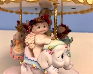 (TR-2) $20 Dreamsicles - Close Up of Cherubs